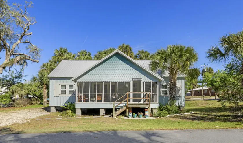Pete`s Retreat  3 bedroom 2 bath rental - Image 1
