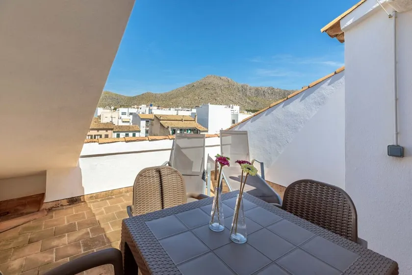 Beautiful 2 bedroomed apartment in Puerto de Pollensa - Image 1