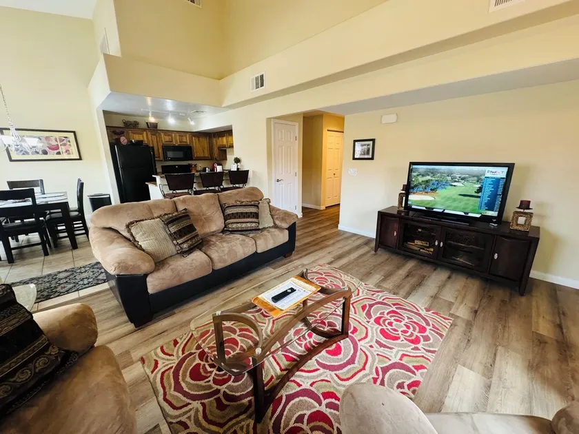 Queens Landing by Mesquite Vacation Rentals with Private Balcony and $510 in free daily activities - Image 1