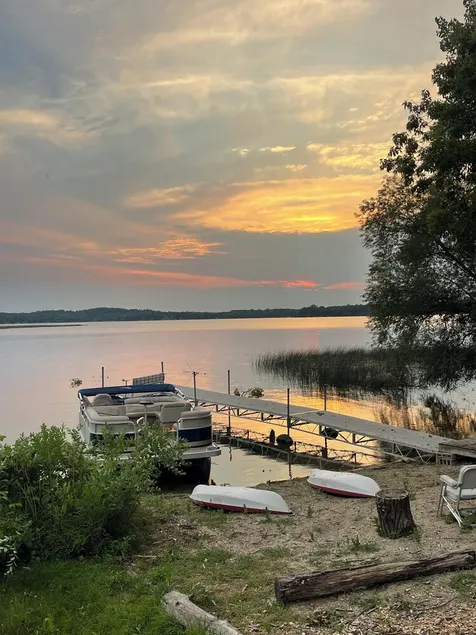 Private island cabin with ALL the amenities! - Image 1