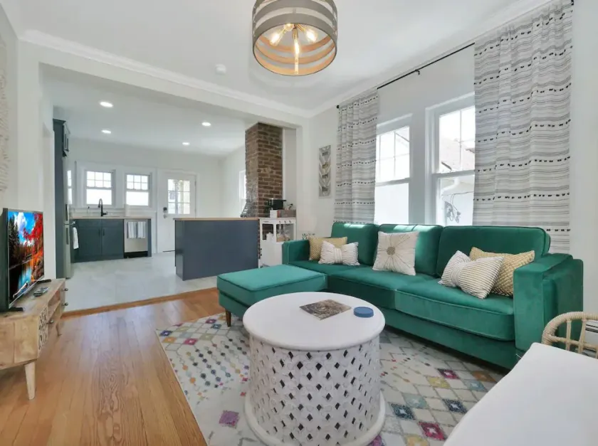 Hudson River Valley Gem! Centrally located to Beacon and West Point - Image 1