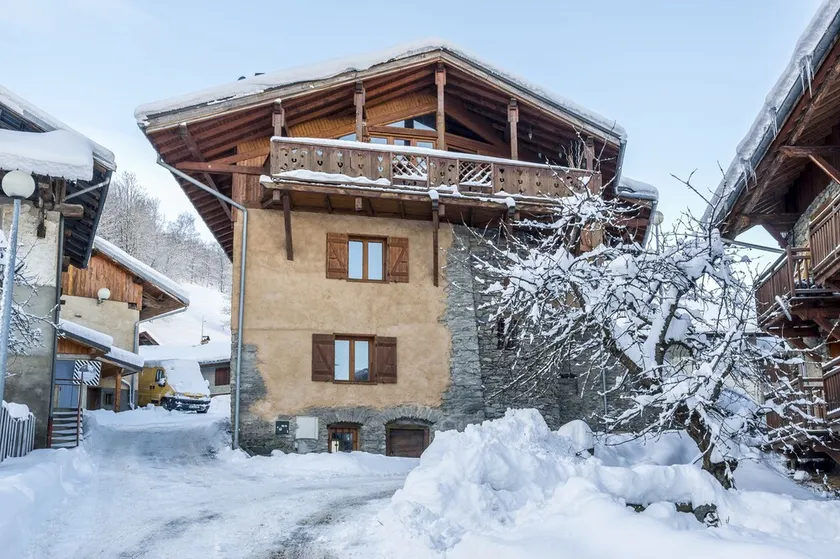 Catered Ski Chalet: 260 år gammel Farmhouse med fantastisk udsigt over bjergene - Image 1