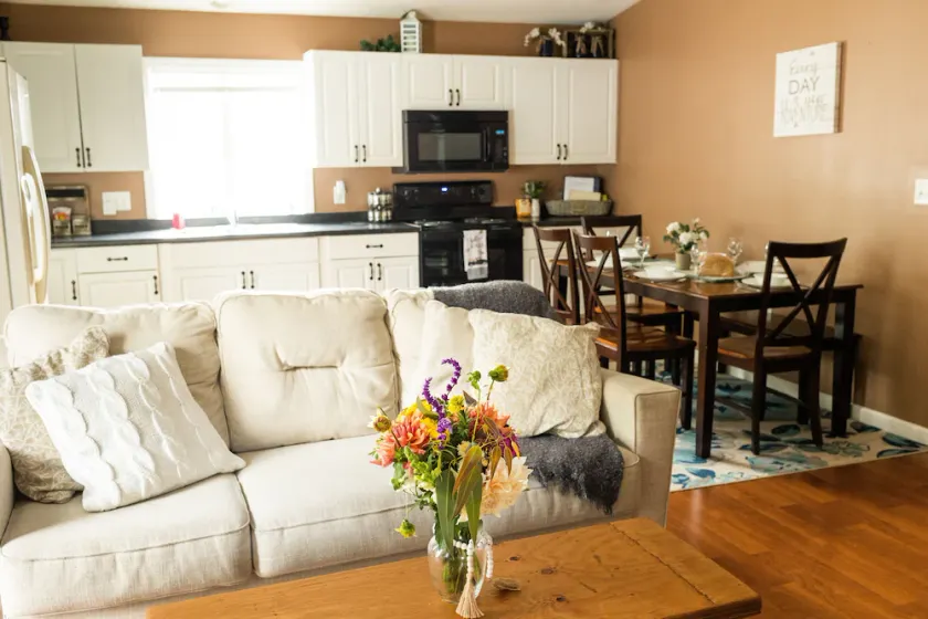 Charming Small Town Treasure in Brownstown - Image 1