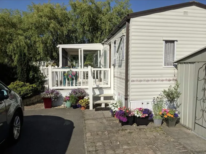 K & K Caravan Southview - Image 1