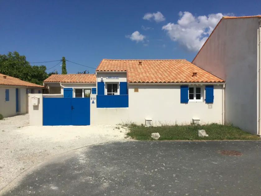 Very nice house for 7 people 700m from the beach - Image 1