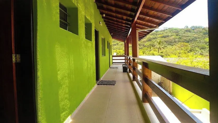 Chalets for seasonal rental - Image 1