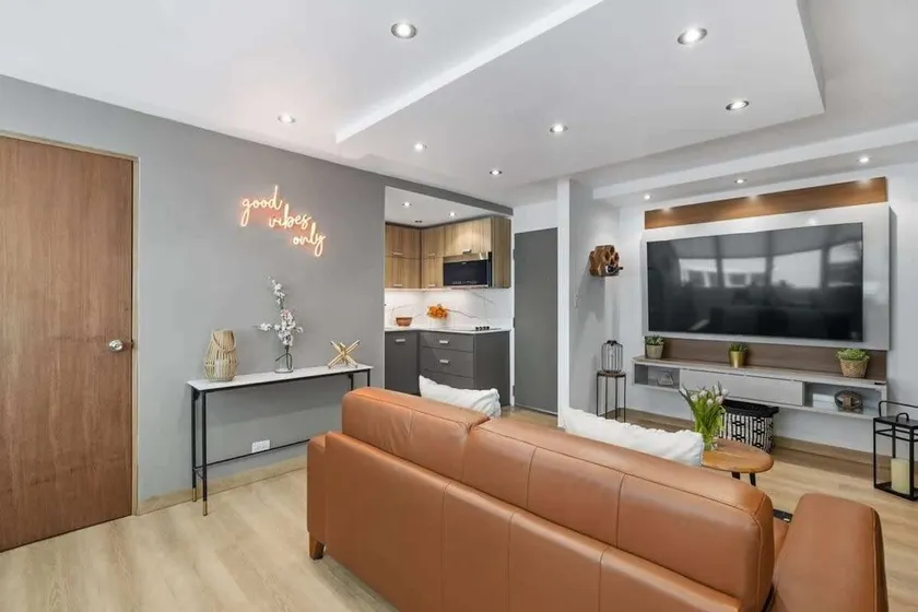 Urban Bliss Flat | Stylish 1-Bed in Best Location - Image 1