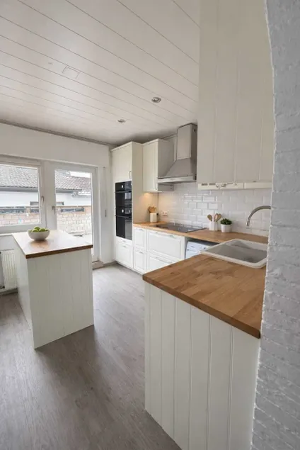Frankfurt West Family Stay - Image 1