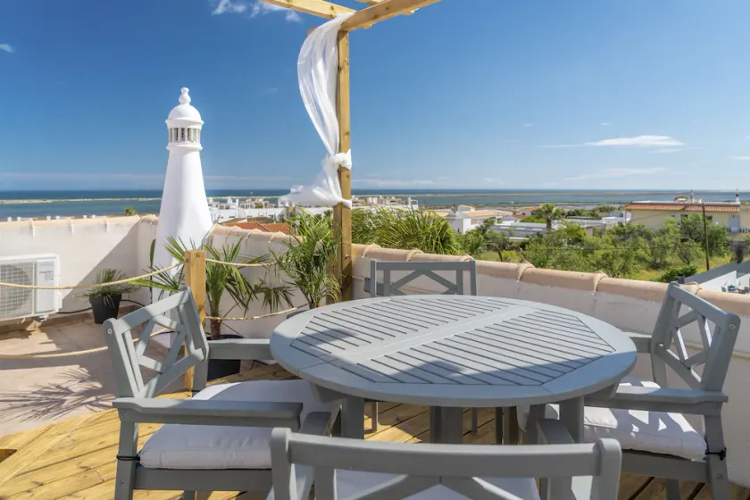 LV Premier Algarve FU1- pool, AC, garden, sea view - Image 1
