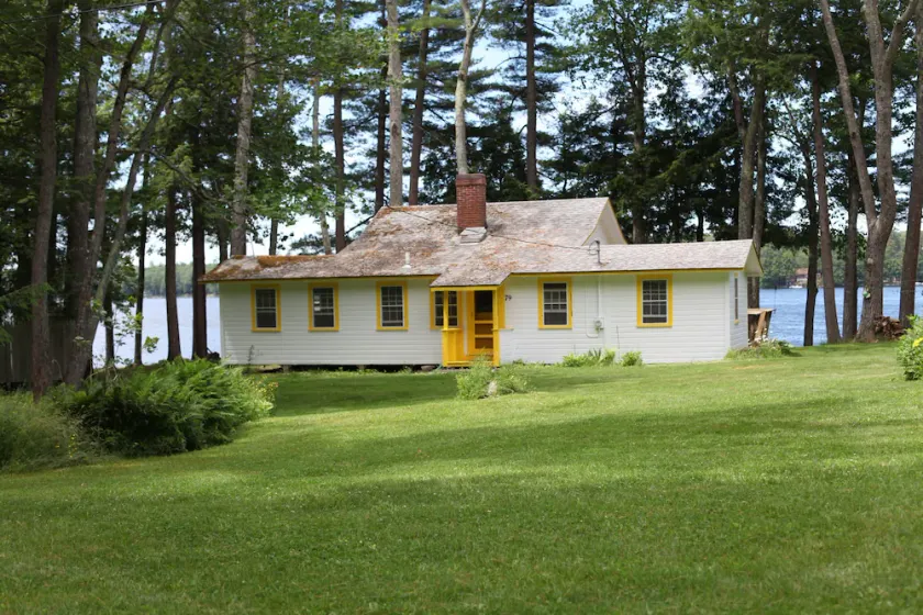 \"Inte-A-Pine Lane COTTAGE\" är en familjeskatt av generationer - Image 1