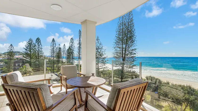 Aqua Solai 9 - Absolute Beachfront Tugun - Min. 3 night stays - Linen Provided - Image 1