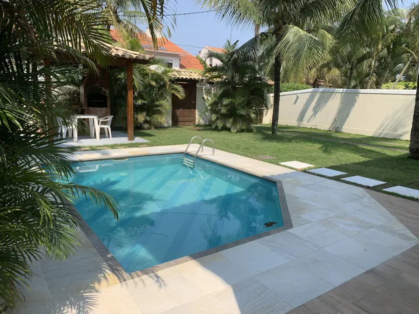 House 4 bedrooms Camboinhas Swimming pool and barbecue - Image 1