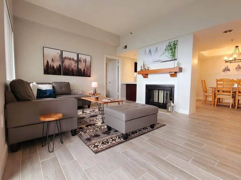 Newly renovated condo with breathtaking views of Grandfather Mountain! - Image 1