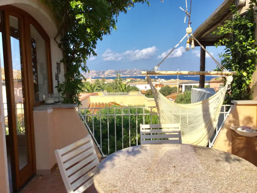 Vacation home in Palau, 5 min to the beach, next to the national park  - Image 1