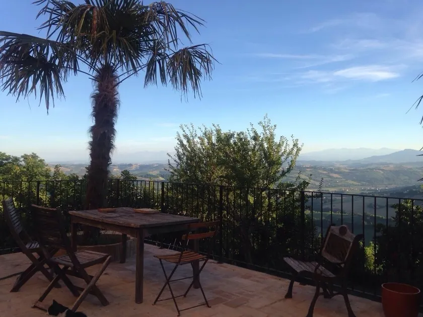 15th cent house centro storico of charming hilltown fabulous view - Image 1