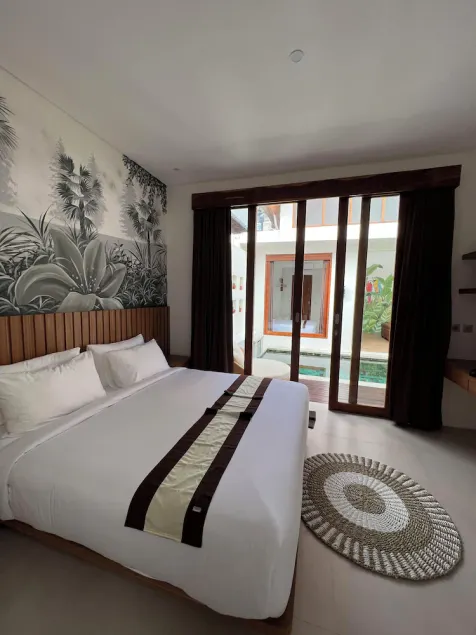 Beautiful new villa not far from the center of Seminyak - Image 1
