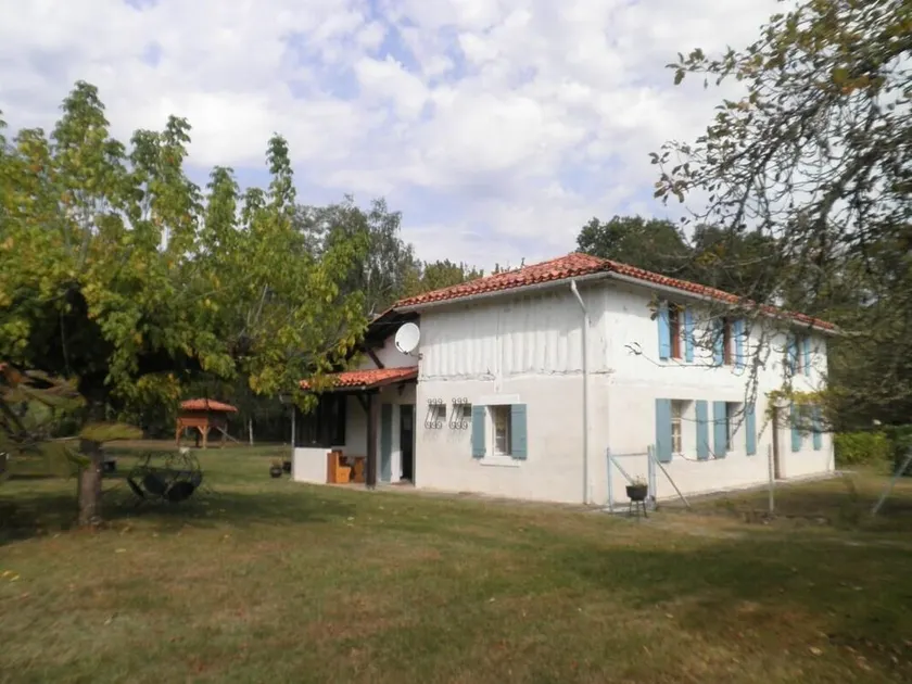 Merveilleux gîte avec terrasse, barbecue et jardin - Image 1