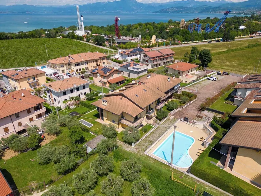 Ferienwohnung mit Blick auf den See - Image 1