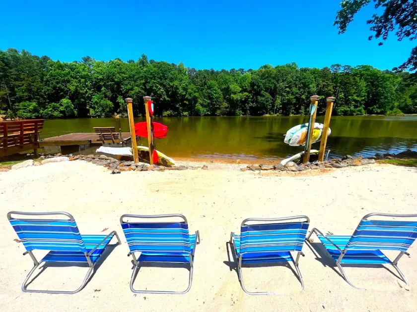 Waterfront with Beach, Easy Water Access, Kayaks, Paddleboards, Boat Rentals! - Image 1