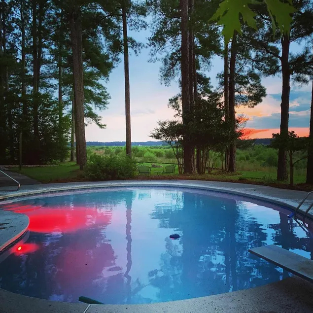 Poolside Paradise Golf Retreat - Image 1
