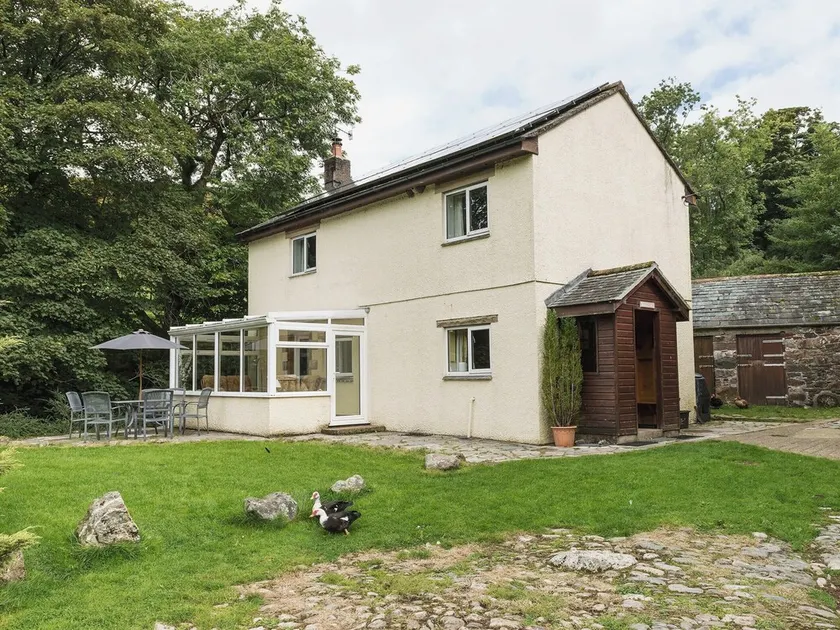 2 bedroom accommodation in Croasdale, near Ennerdale Lake - Image 1