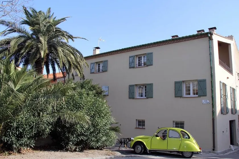 Country house with a lot of character in Corneilla del Vercol - Image 1