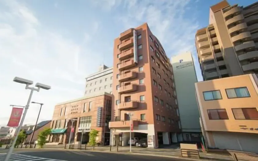 Toyota Prestige Hotel - Image 1