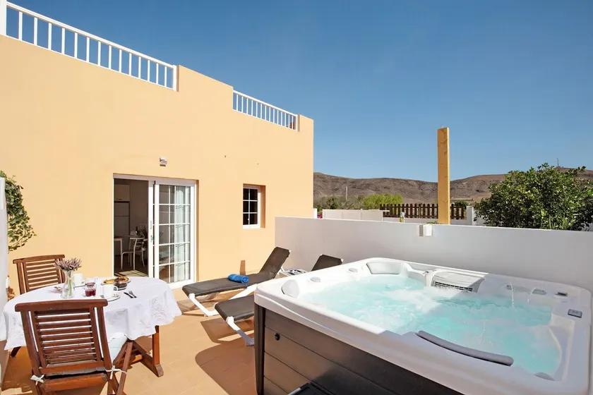 Apartamento El Naranjo con jacuzzi - Image 1