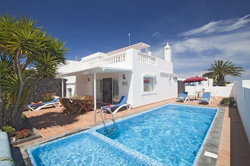 Lovely Los Mojones Villa Casa Jasmine Heated Pool Short Walk To Beach - Image 1