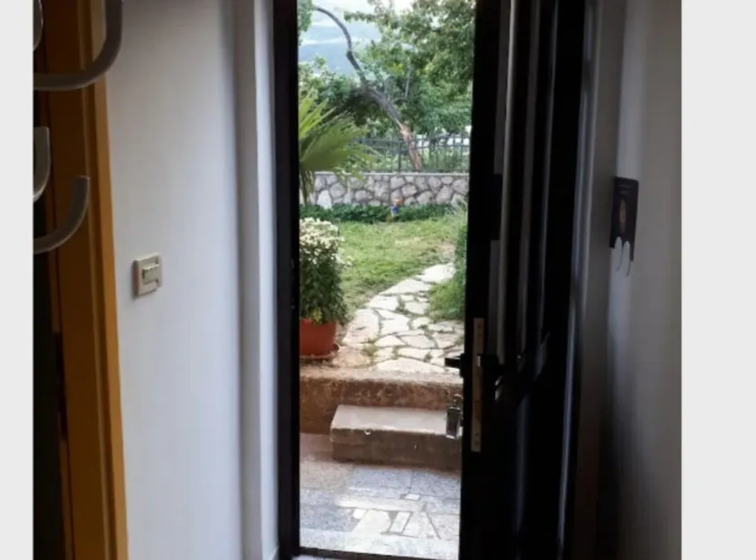 Apartment Dijana - Image 1