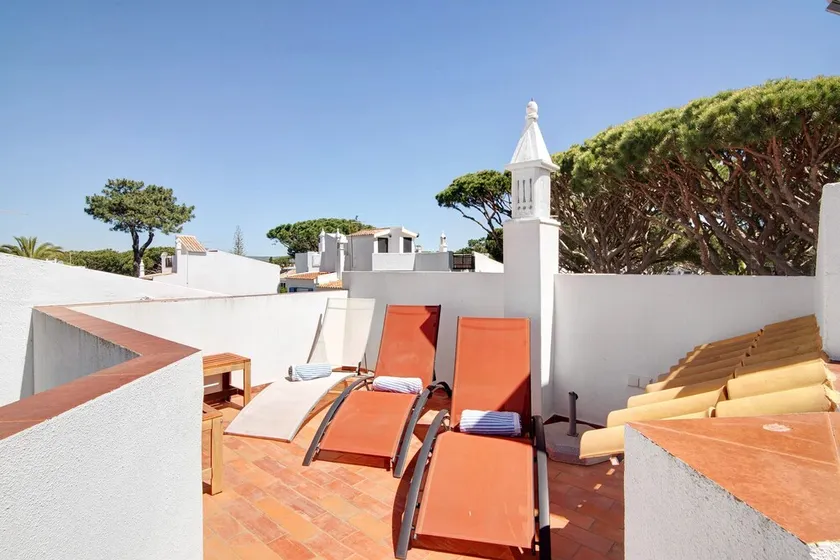 Ferienhaus 'Townhouse Ramas' mit Meerblick, WLAN und Klimaanlage - Image 1