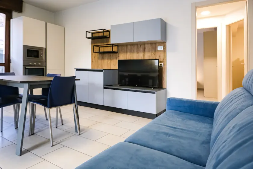 Brand New 2-Bed Apartment with Patio - Image 1