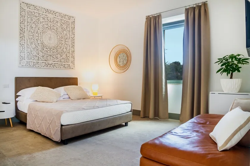 'Casale Lorenzo - Room 3' with private veranda, shared garden and air conditioning - Image 1
