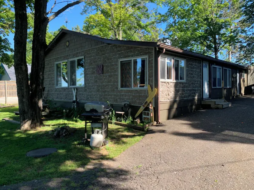 Mille Lacs Lake Private Home - Image 1