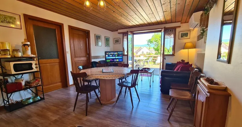 Erable – Large Holiday Cottage – Terrace & Parking | Near Colmar and Kaysersberg - Image 1