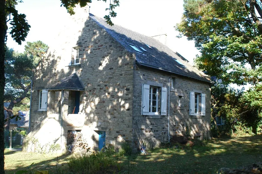 Character house 150 m from the beach and 50 m from the BELON river. - Image 1