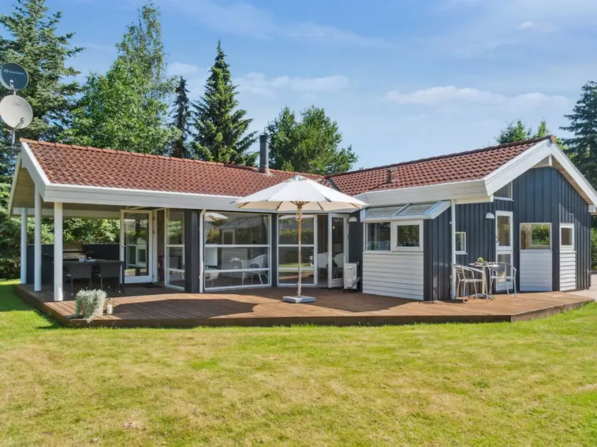 Holiday Home Rixa - 525m from the sea by Interhome - Image 1