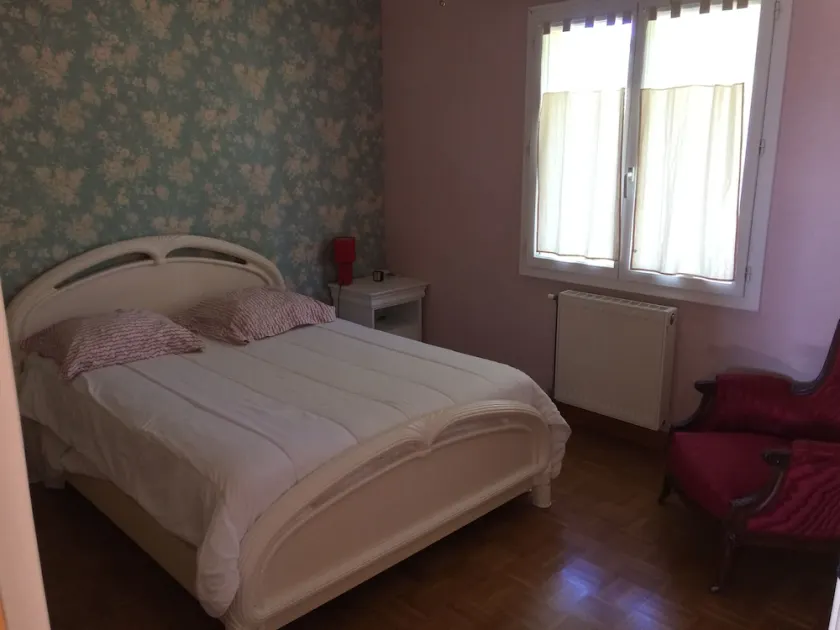 Paradis de Provence  ---entre vienne et Lyon <br>4 chambres doubles  8 personnes. - Image 1