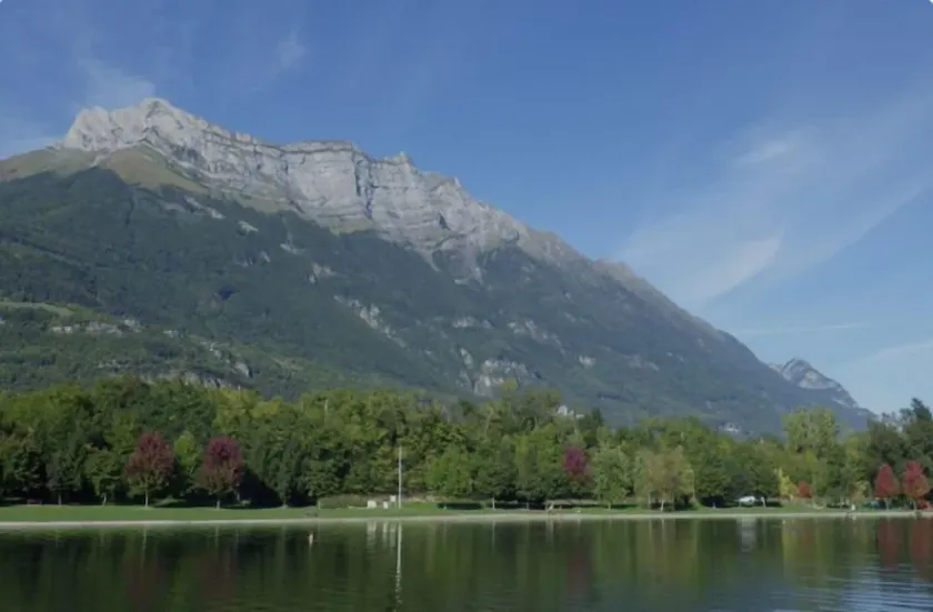 Charming apartment in the heart of Savoie - Image 1