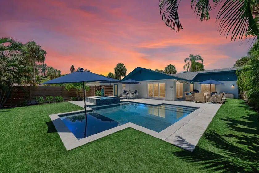 One Day More: Spectacular Oasis Backyard with Pool & Spa by Anna Maria Life Vacation Rentals - Image 1