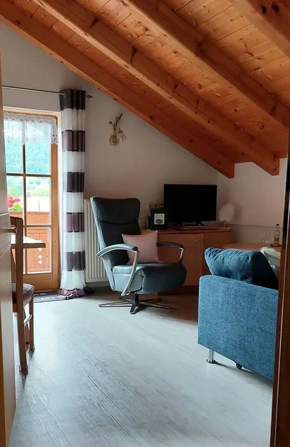 Ferienwohnung, 1-3 Personen, 40 qm., 1 Schlafzimmer, separate Küche, Kabel-TV,  Balkon, Wlan, - Image 1