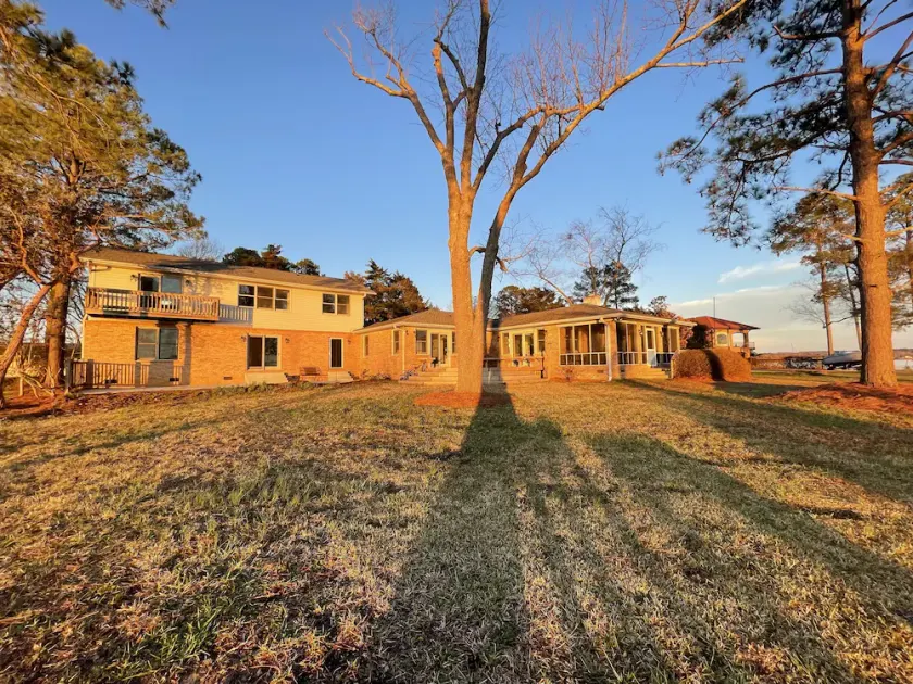 Beautiful Sunsets await at Heron Point - Image 1
