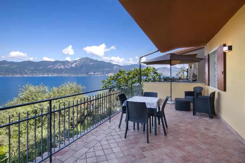 Apartment Erika with Lake view - Image 1