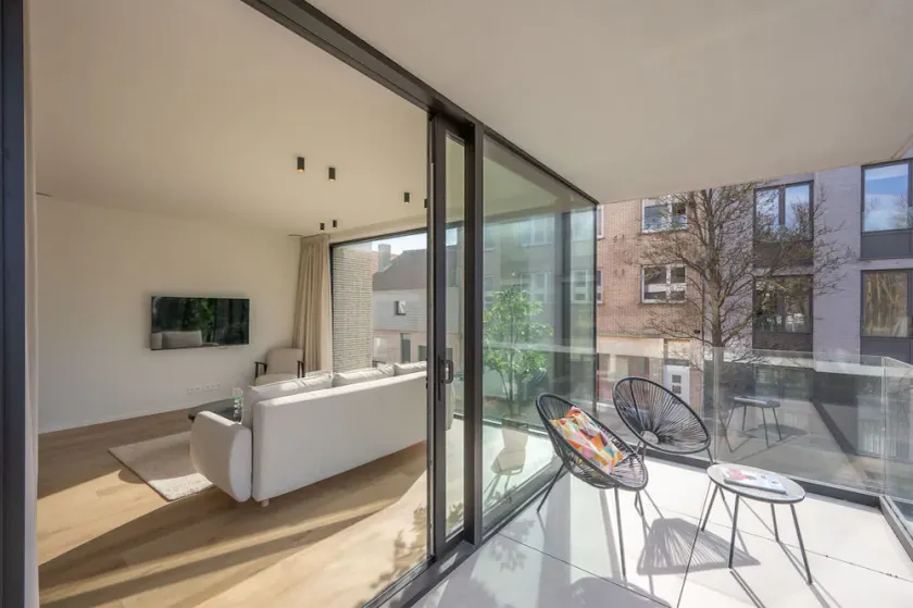 La Brise Knokke-Heist Modern appartement met 2 slaapkamers en zonnig terras - Image 1