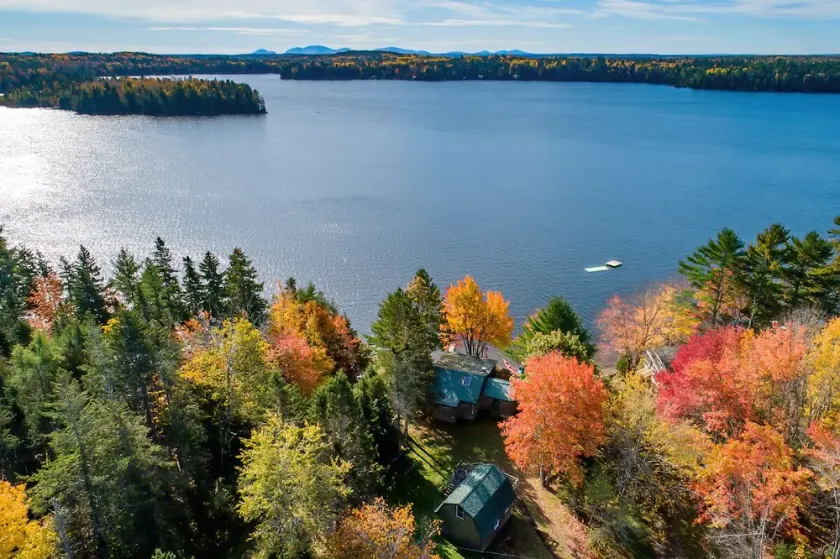 The perfect lakefront cabin close to Acadia National Park - Image 1