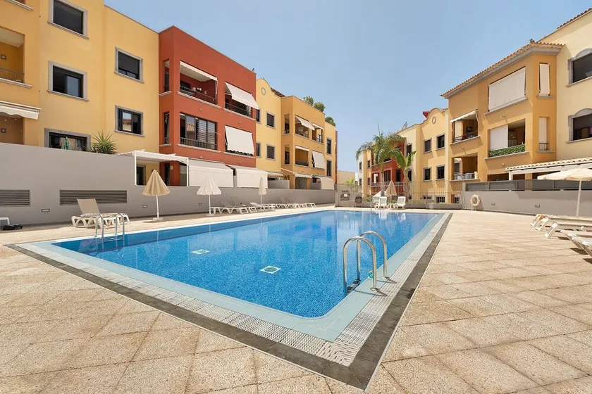 Ferienwohnung \"Montenerife Adeje\" mit Gemeinschaftspool und WLAN - Image 1