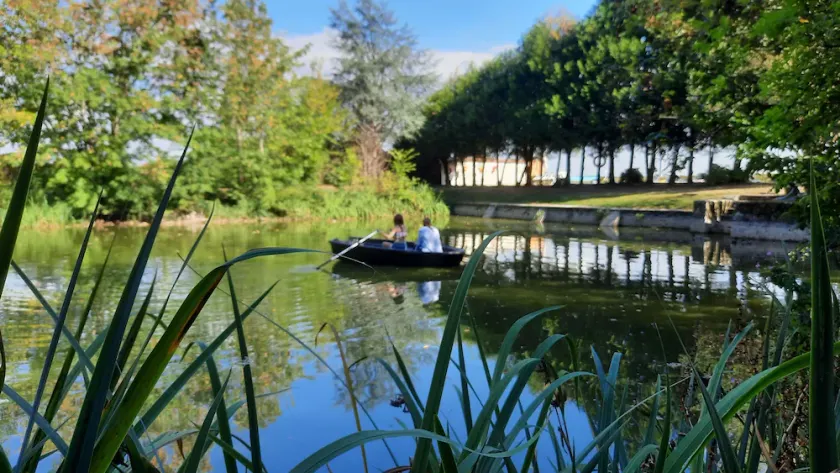 Sommerhus til 10 p max / Privat swimmingpool / Dam / Ideel beliggenhed / Paris mindre 1 time - Image 1