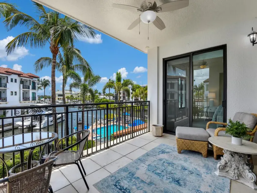 Waterfront, spacious, luxury condo in amenity-rich Naples Bay Resort in the heart of downtown! - Image 1