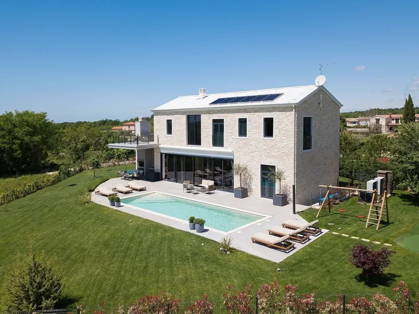 Villa New Vintage with Pool - Image 1