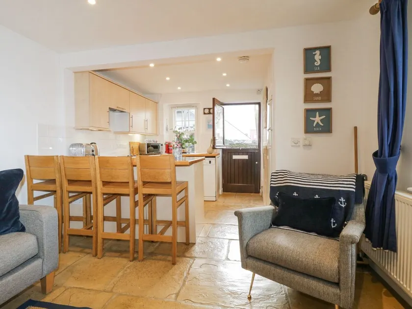 Boatman's Cottage - Image 1